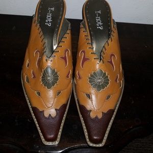 Cowboy Boot Style Mule